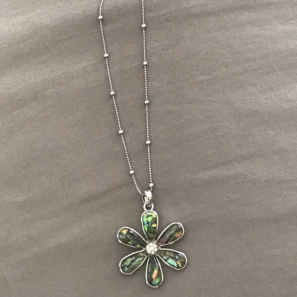 LS necklace 16-19”, lobster claw clasp